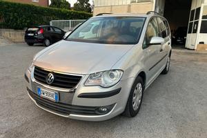 Volkswagen Touran 2.0 Ecofuel 7 Posti