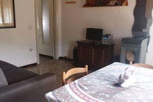 50 mq. Piano terra. Posto auto