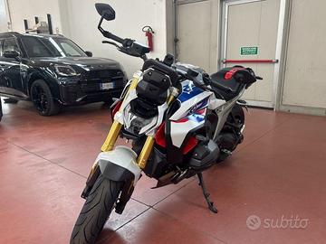 BMW Motorrad R 1300 R