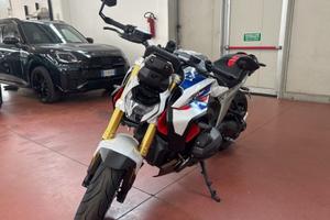 BMW Motorrad R 1300 R
