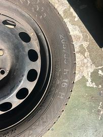 Pneumatici 205/55 R16