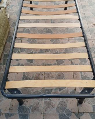 1 RETE CON DOGHE IN LEGNO