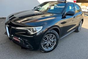 Alfa Romeo Stelvio 2.2 Turbodiesel 160 CV AT8 RWD 
