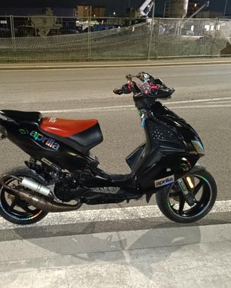 aprilia SR 50 factory