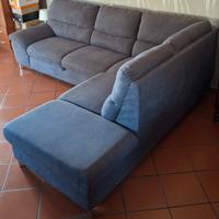 Divano angolare trasformabile in divano letto