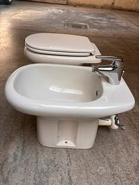 Sanitari Ideal Standard Tesi