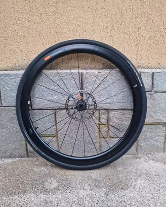 Ruota anteriore carbonio Giant SLR1 42 mm