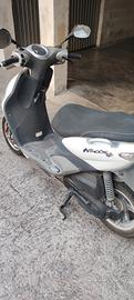 scooter Yamaha 50 neos 