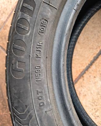 gomme 185/60/15 good  year
