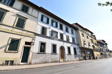 3 LOCALI A FIRENZE