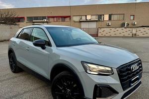 Audi Q2 35 TDI 2.0 150cv S tronic Identity Black