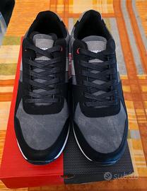 Sneakers Ducati numero 44