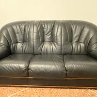 Divano in  vera pelle nero