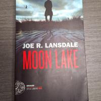 Libro Moon Lake