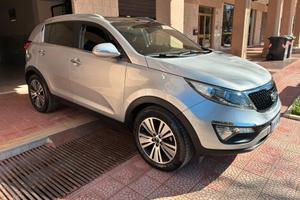 Kia Sportage 1.7crdi full tetto navi retro-14