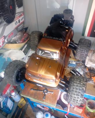 Modello auto radiocomandata Arrma Outcast 4S