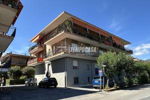 BILOCALE CON TAVERNA