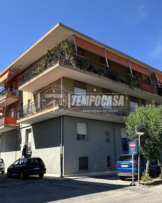 BILOCALE CON TAVERNA