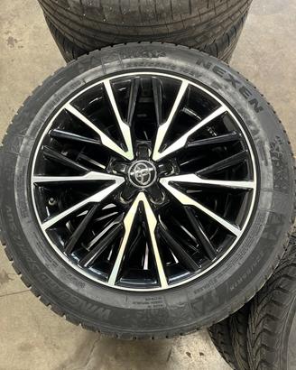 Cerchi originali e gomme 18 Toyota CHR