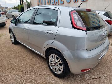 Fiat Punto 1.3 MJT II 75 CV 5 porte Racing