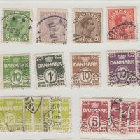 99 Francobolli Danimarca 1895/1975 in busta