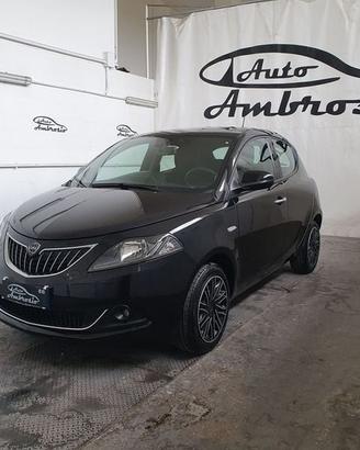 Lancia Ypsilon 1.0 FireFly 5 porte S&S Hybrid...