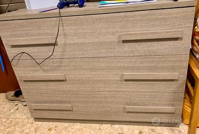 Cassettiera + 2 comodini