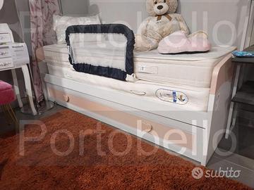Codice: 268848 LETTO SINGOLO COLORE BIANCO CON IN