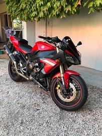 Yamaha R1