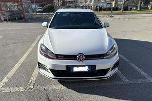 GOLF GTI 7.5 da 245 CV