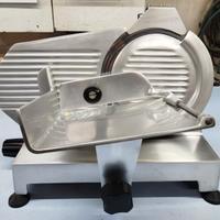 Affettatrice elettrica con affilatore - lama 22cm 