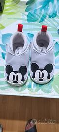 scarpe topolino numero 20