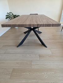 tavolo salone deghi 50€