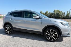 Nissan Qashqai Tekna 1.5 dci 110  PERFETTA