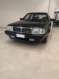 Lancia Thema Ferrari