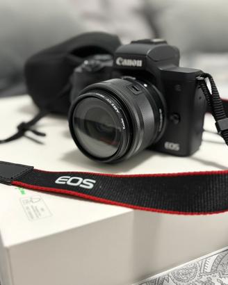 Canon EOS M50