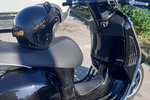 Vespa 310 Gts Super (voltura compresa)