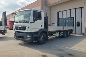 Man TGM 26.340 6x2 - 2014 Pianale con rampe