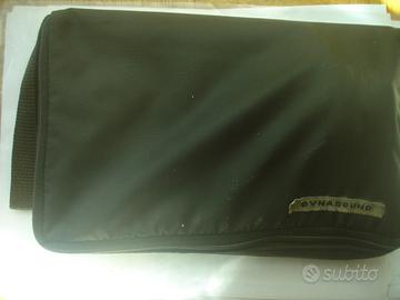 Cassette giochi Game Boy con 2 custodie