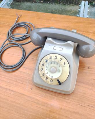 TELEFONO VINTAGE “ VECCHIA SIP “ ANNI 70