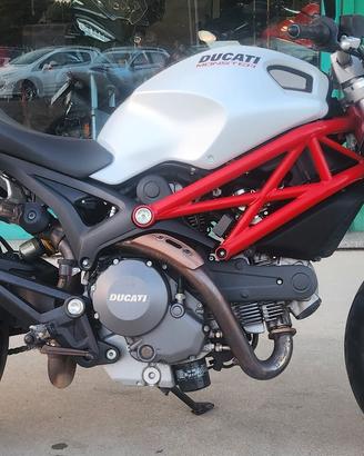 DUCATI MONSTER 796 - 2011