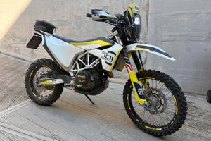Husqvarna 701 del 2019