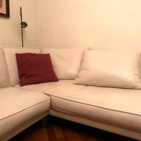 Divano angolare  in pelle