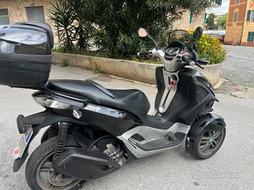 Piaggio MP3 300 YOURBAN LT PATENTE B
