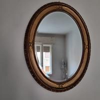 Specchio  lampada e mobile ( non è antiquariato)