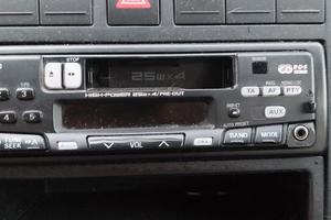 n. 3 radio/mangiacassette per auto