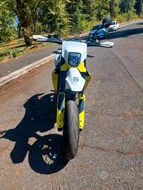 Husqvarna SM 701