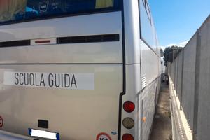 Autobus scuola guida
