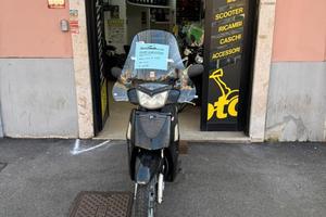 Kymco People 125 fine 2006 - PERMUTE