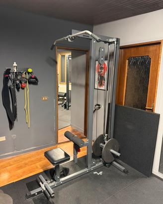 Lat machine/pulley Toorx